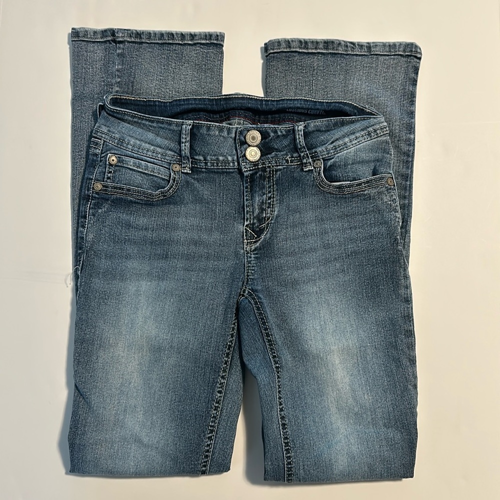 Women’s Wallflower Boot Cut Jeans - Size 3 Reg